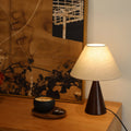 Vintage-style light luxury table lamp, simple American retro Nordic table lamp